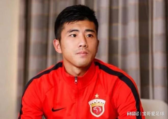 包含风云突变上海申花加时末段扳平良机;法甲版图或变;底气十足;控场能力受关注的词条-爱游戏