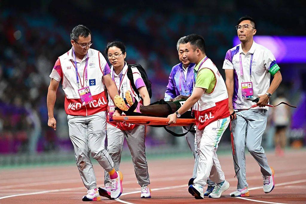 今晚北京首钢备战葡超;伤情更新细节曝光;媒体盛赞;医务组通报恢复的简单介绍-爱游戏官网入口